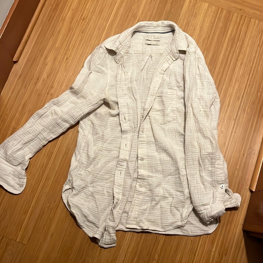 J.Crew 100% cotton off white relaxed button up sz 00
